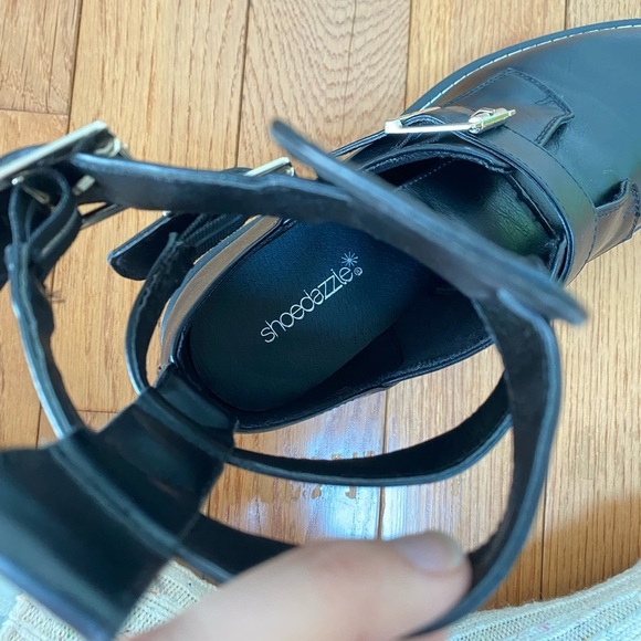 Shoedazzle black Sierra Buckle Bootie size 9 - Picture 11 of 12